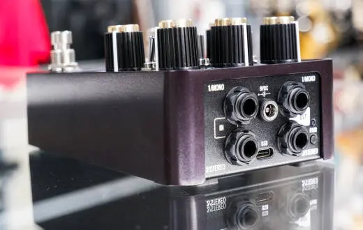 Universal Audio - UAFX Lion '68 Super Lead Amp Pedal 2